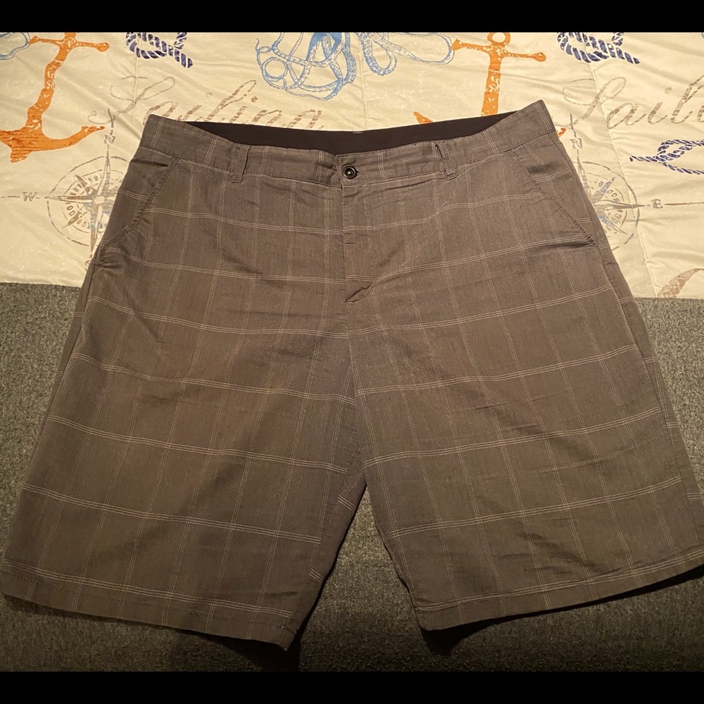 Grey shorts